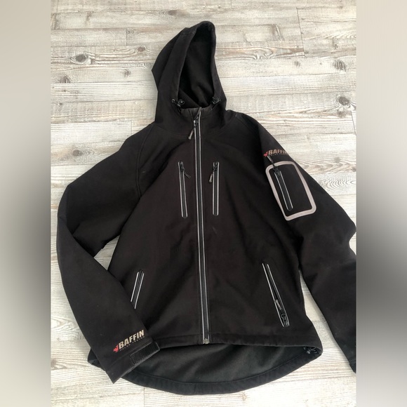 Baffin Jackets & Blazers - Baffin Women’s  Black Hooded Softshell Performance Jacket Medium